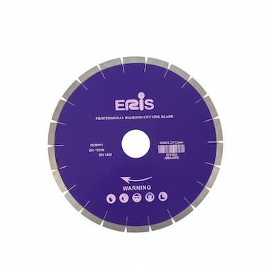 راز برش‌های تمیز: راهنمای کامل انتخاب و استفاده از تیغه برش الماسه گرانیت 300 میلی‌متری 💎