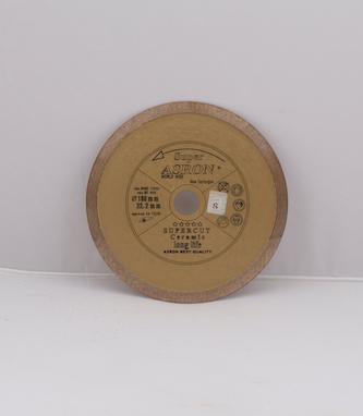 چگونه با دیسک پرسلان بر آسرون ۱۸۰ میلی‌متر، برش‌های پرسلان را صنعتی کنیم؟ (ویژه کارگاه‌های کوچک)